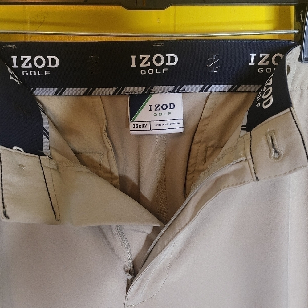 IZOD GOLF PANTS**Mens Size 36/32